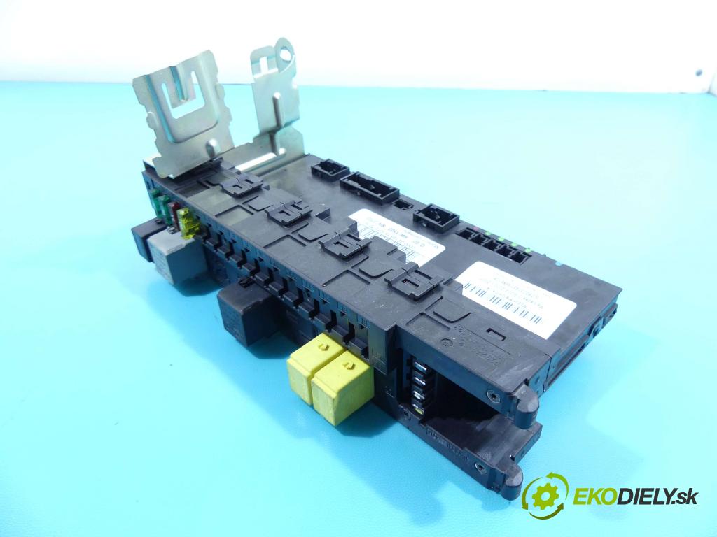 Mercedes C W203 2000-2007 1.8 16v 143 HP manual 105 kW 1796 cm3 3- modul riadiaca jednotka 2035453101 (Ostatné)