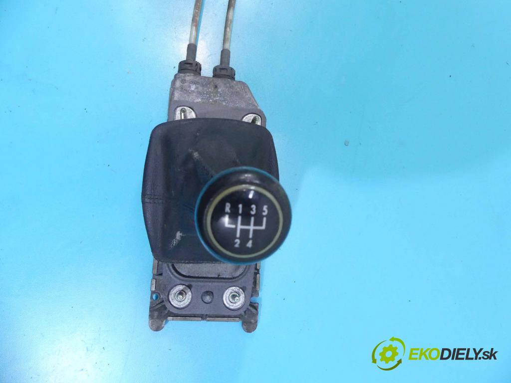 Vw Polo IV 9N 2001-2009 1.2 12v 64 HP manual 47 kW 1198 cm3 5- Páka: Změny: stupeň,rýchlosť 6Q0711061 (Rýchlostné páky / kulisy)