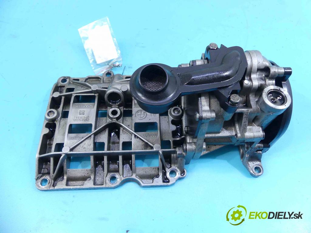 Bmw 3 F30 2011-2018 2.0d 116 hp manual 85 kW 1995 cm3 4- čerpadlo olej: 7810823 (Olejové pumpy)