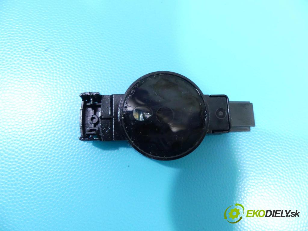 Bmw 3 F30 2011-2018 2.0d 116 HP manual 85 kW 1995 cm3 4- snímač déšť: 9861559 (Snímače dažďa)