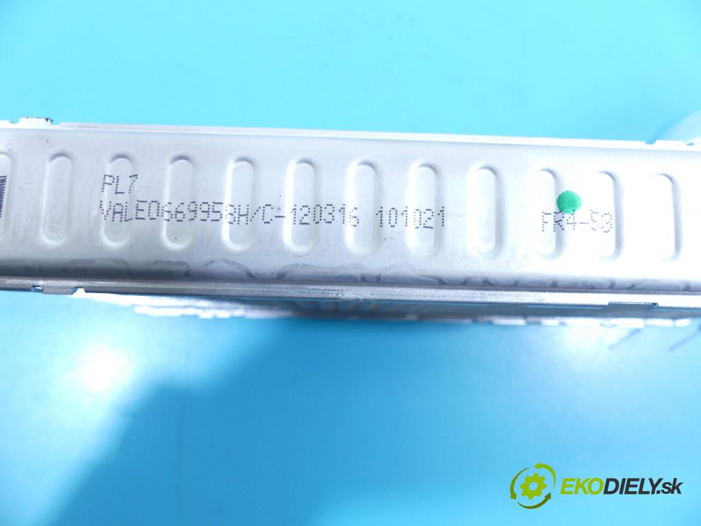 Bmw 3 F30 2011-2018 2.0d 116 HP manual 85 kW 1995 cm3 4- radiator 669958H/C (Radiátory kúrenia)