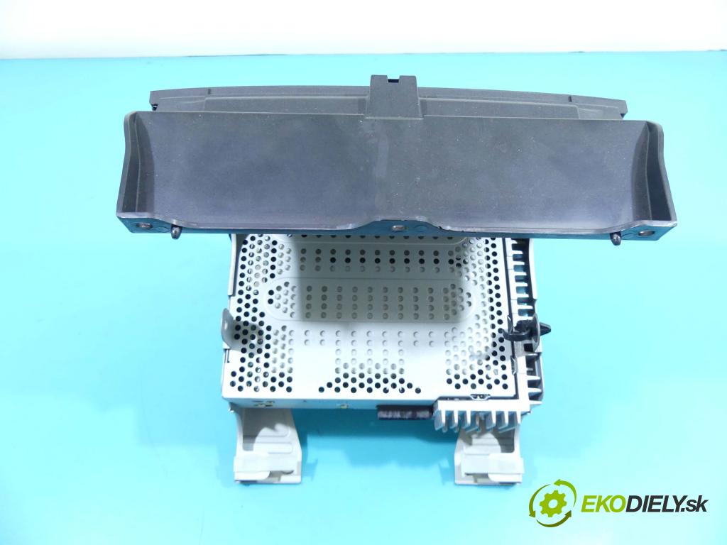 Honda Accord VII 2002-2008 2.0 16v 155 HP manual 114 kW 1998 cm3 4- Radio originál 39050-SEA-G110-M1