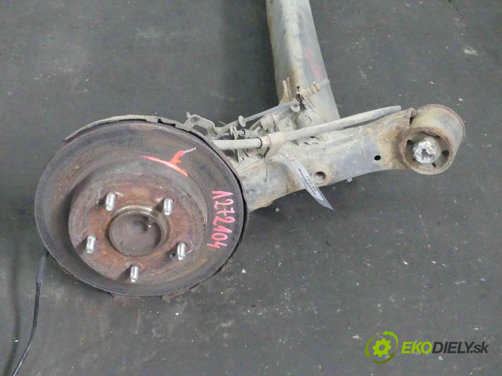 Kia Venga 1.4 16v 90 hp manual 66,2 kW 1396 cm3 5- zadní výztuha