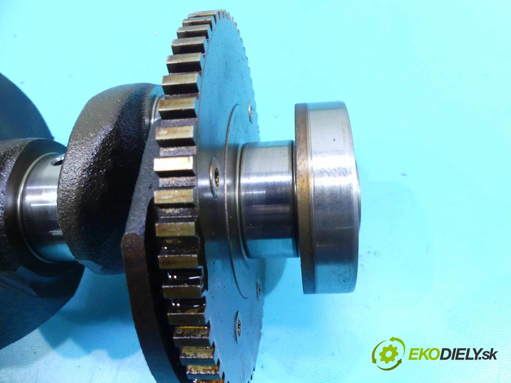 Kia Venga 1.4 16v (G4FA) 90 HP manual 66,2 kW 1396 cm3 5- Hřídel: kľukový G4FA (Ostatné)