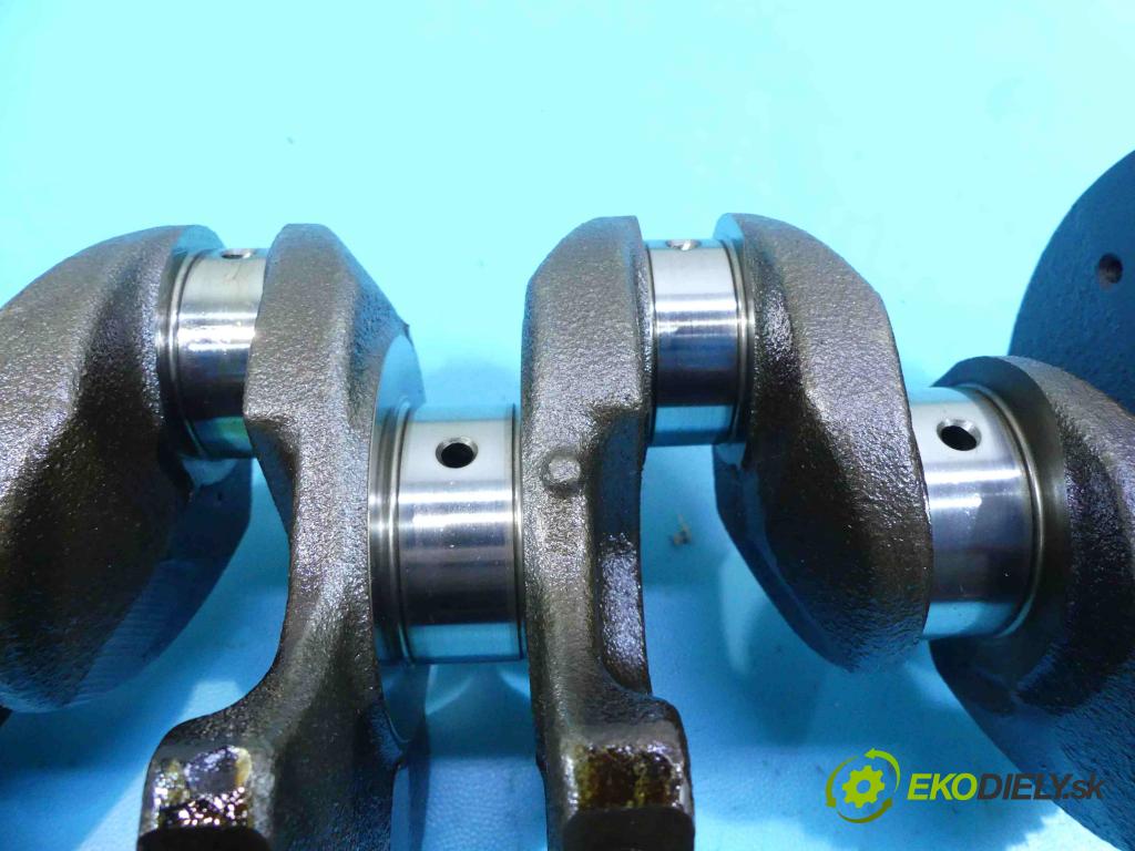 Kia Venga 1.4 16v (G4FA) 90 HP manual 66,2 kW 1396 cm3 5- Hřídel: kľukový G4FA (Ostatné)