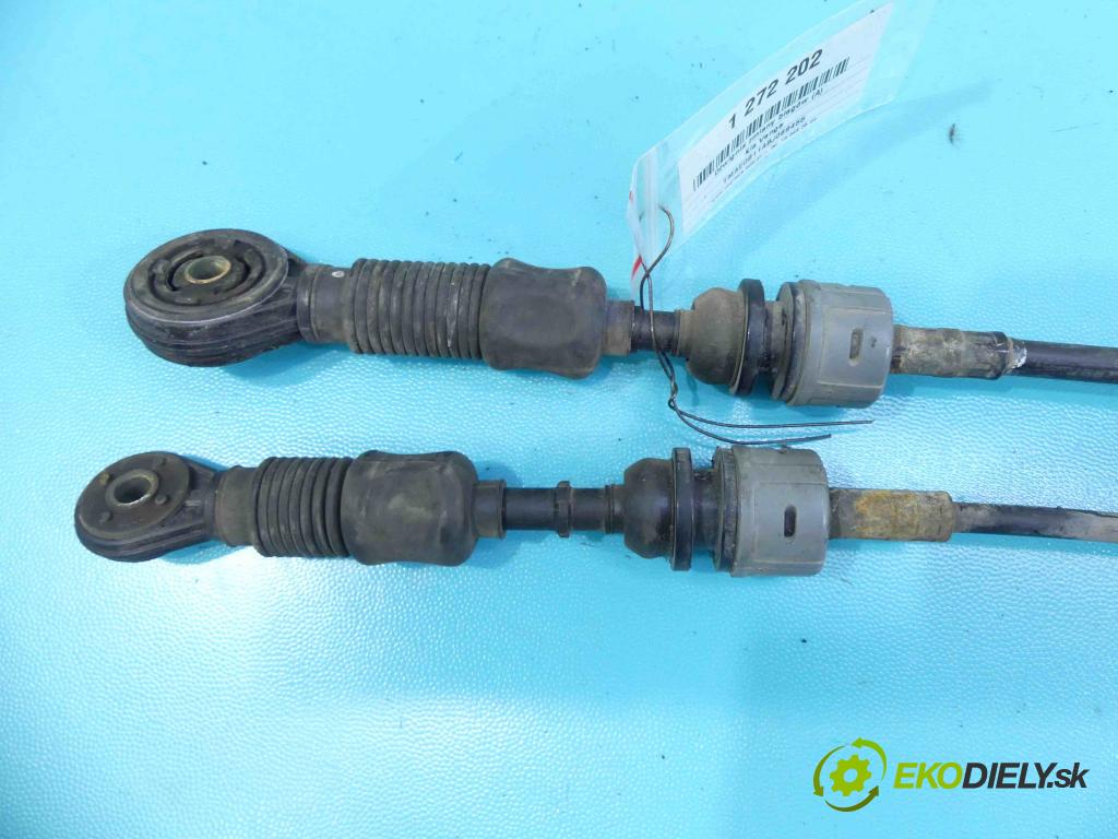 Kia Venga 1.4 16v 90 HP manual 66,2 kW 1396 cm3 5- Páka: Změny: stupeň,rýchlosť  (Rýchlostné páky / kulisy)