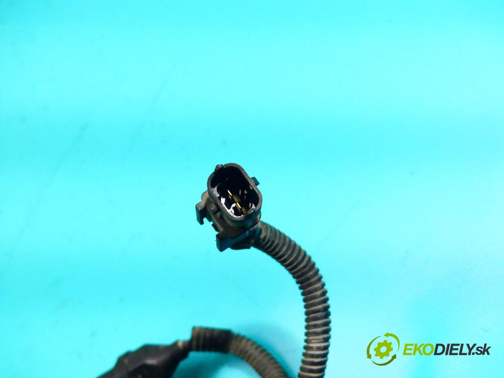 Kia Venga 1.4 16v (G4FA) 90 hp manual 66,2 kW 1396 cm3 5- snímač pozice: hřídel klikový 39180-2B000 (Snímače polohy kliky, vačky)