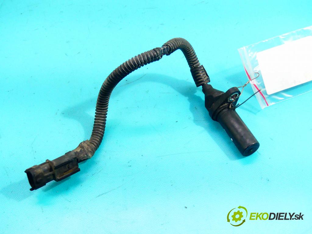 Kia Venga 1.4 16v (G4FA) 90 hp manual 66,2 kW 1396 cm3 5- snímač pozice: hřídel klikový 39180-2B000 (Snímače polohy kliky, vačky)