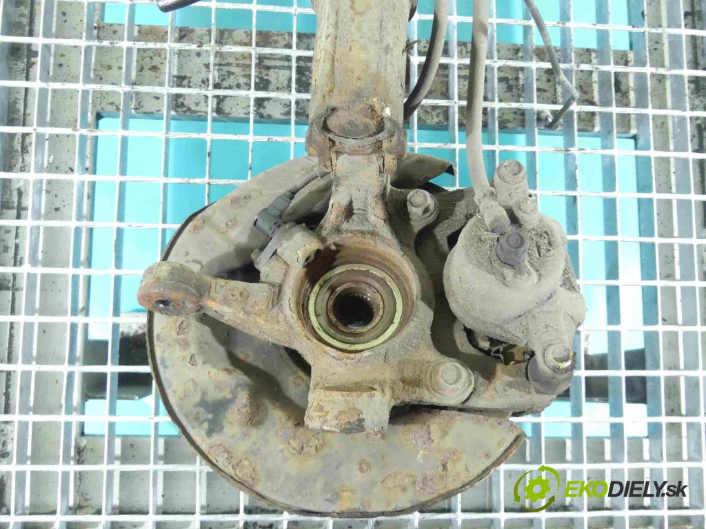 Toyota Celica T23 1999-2005 1.8 vvti 143 HP manual 105 kW 1794 cm3 3- náboj ľavé  (Náboje)