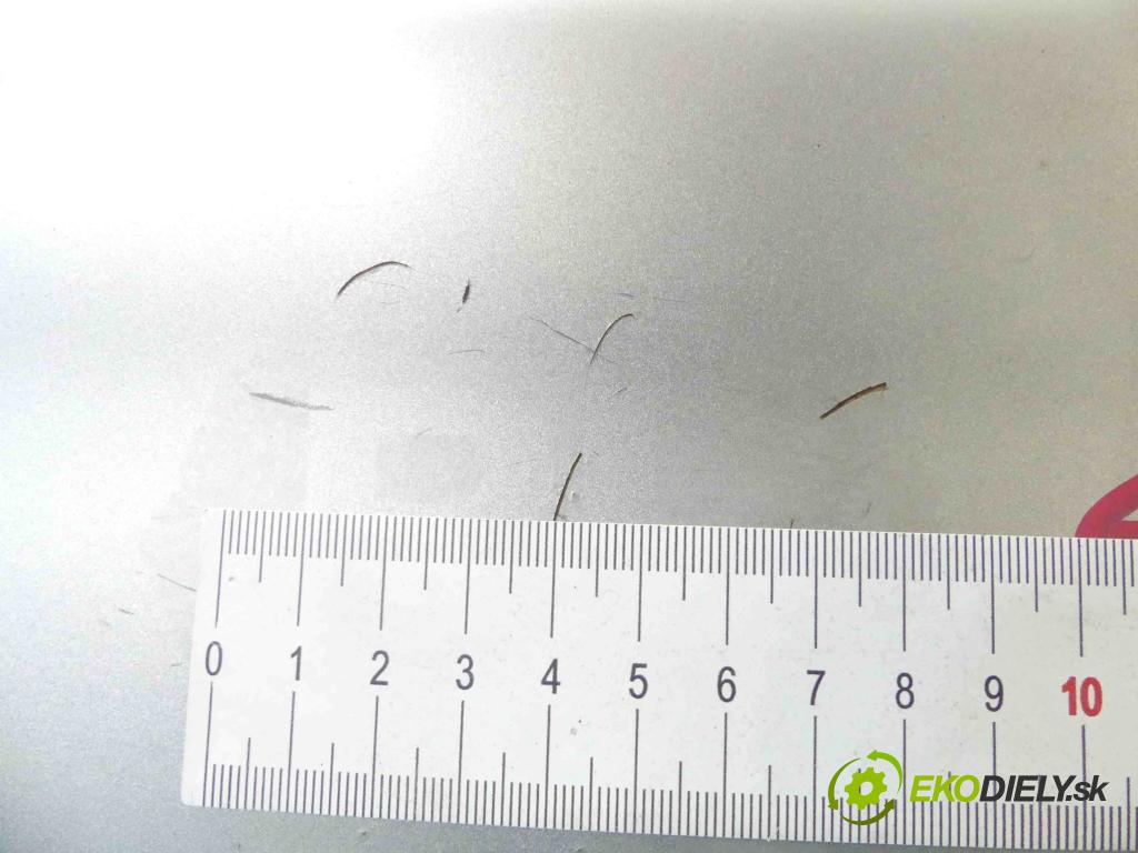 Daewoo Lanos 1.5 16v 101 hp manual 74 kW 1498 cm3 4- zadní kufrové dveře  (Zadní kapoty)