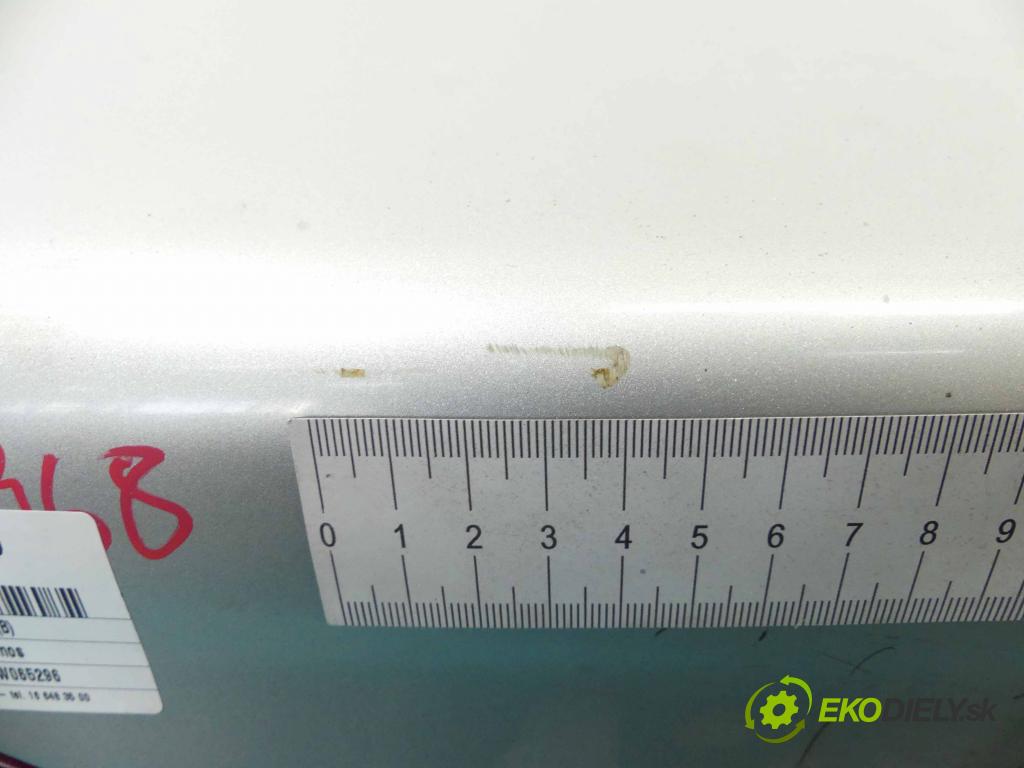 Daewoo Lanos 1.5 16v 101 hp manual 74 kW 1498 cm3 4- zadní kufrové dveře  (Zadní kapoty)