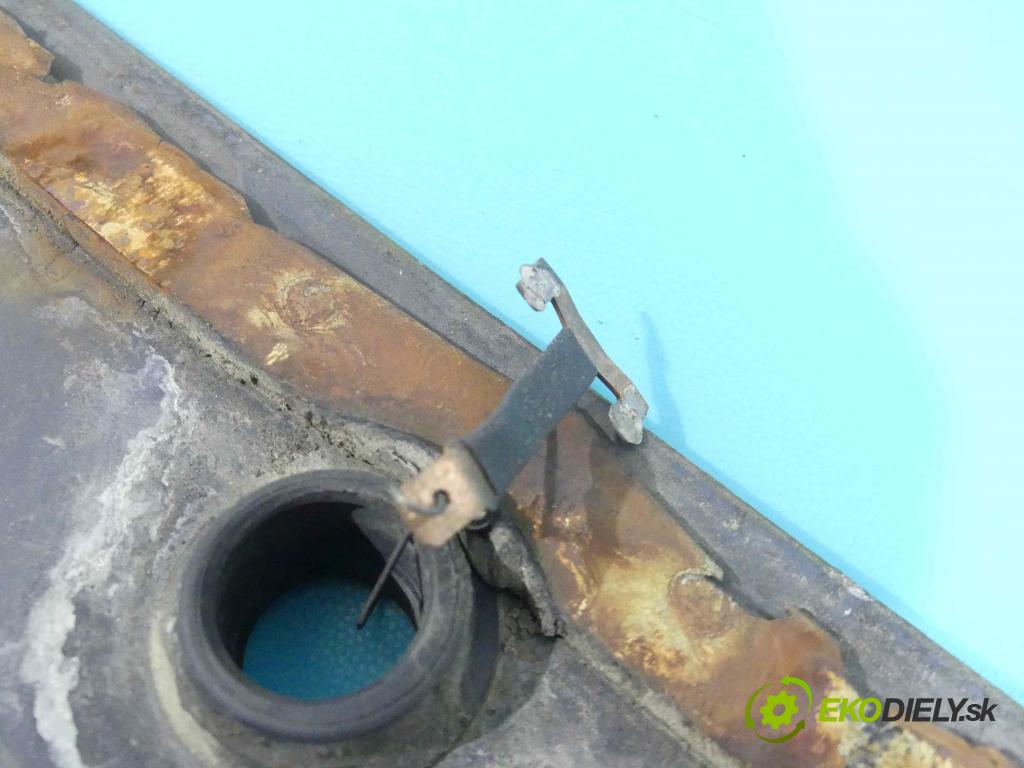 Skoda Roomster 1.4 tdi 80 hp manual 59 kW 1422 cm3 5- sklo zadní  (Okna zadní)