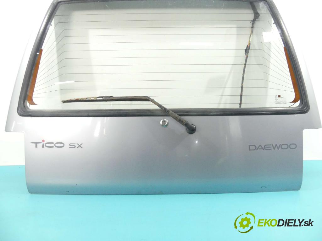 Daewoo Tico 0.8 plyn: 41 hp manual 30 kW 796 cm3 5- zadní kufrové dveře  (Zadní kapoty)