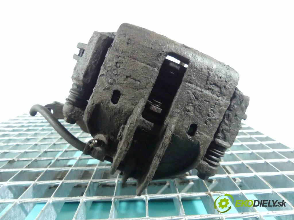 Mitsubishi Carisma 1.6 16v 103 HP manual 76 kW 1597 cm3 5- brzdič predné ľavý  (Ostatné)