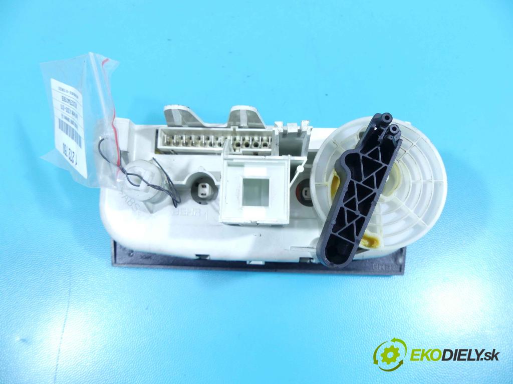 Opel Meriva A 2002-2010 1.7 dti 75 HP manual 55 kW 1686 cm3 5- panel kúrenia 93329465