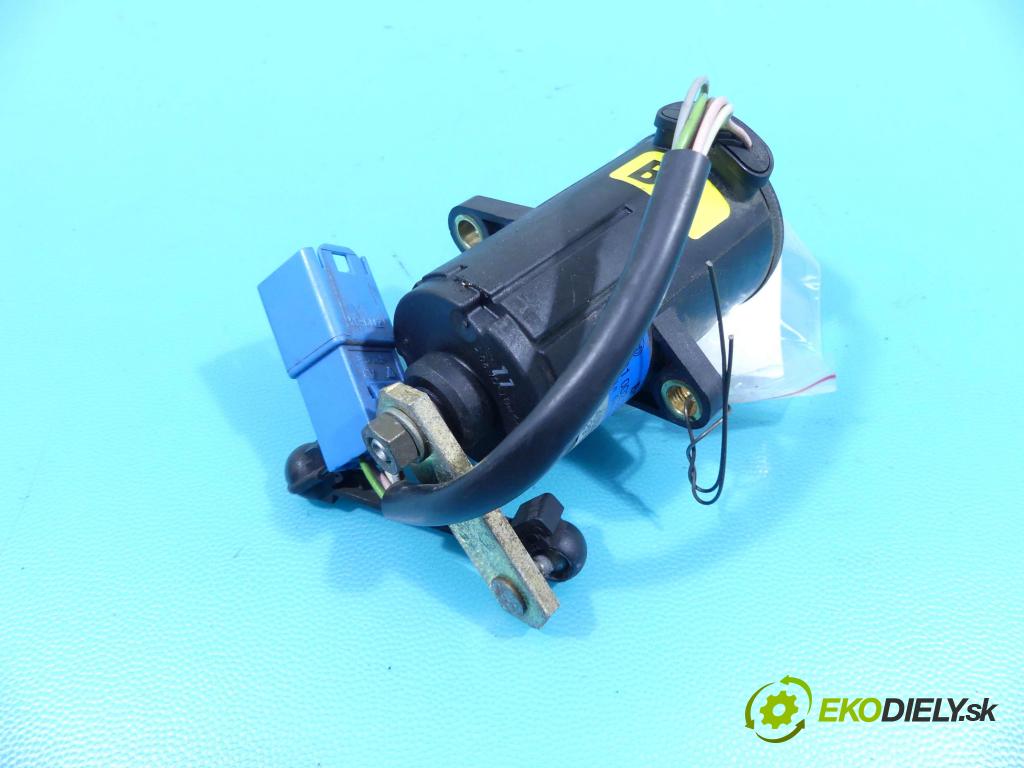 Opel Omega B 1994-2003 2.2 dti 120 HP manual 88 kW 2172 cm3 4- pedále 0281002297 (Pedále)