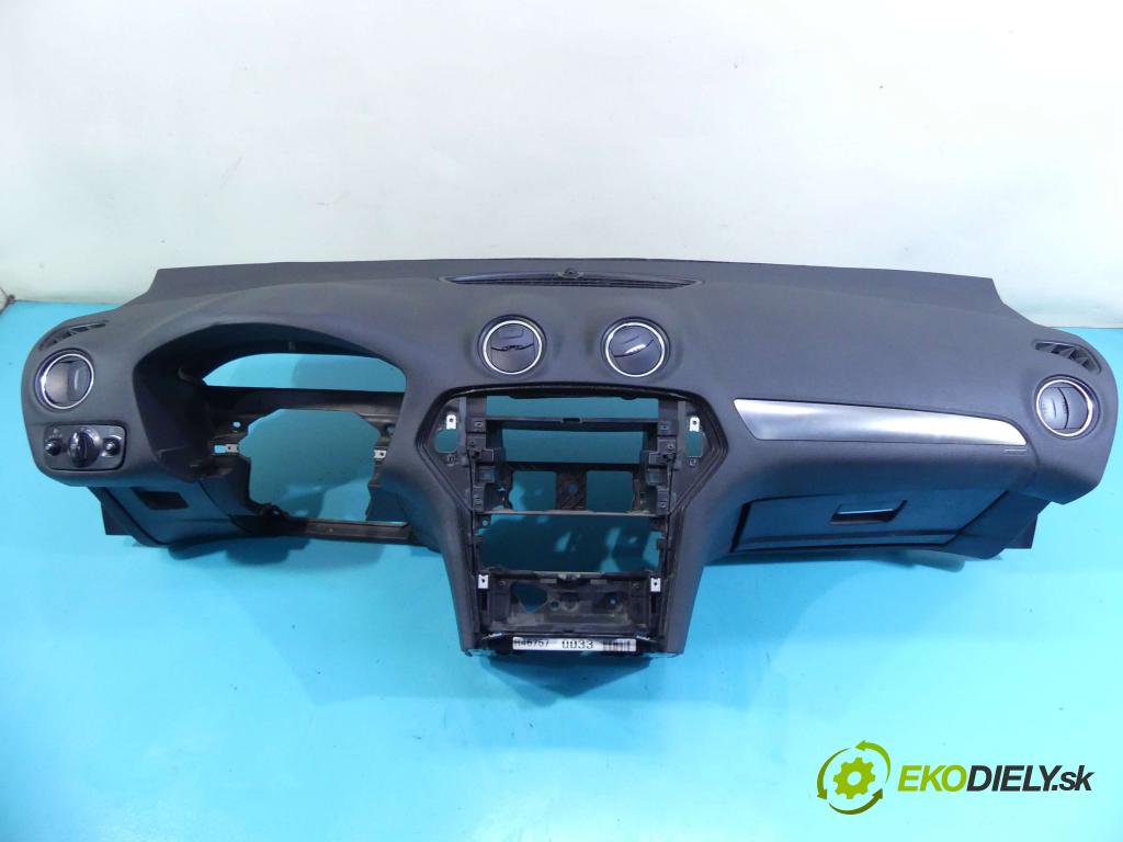 Ford Mondeo Mk4 2007-2014 1.8 tdci 125 HP manual 92 kW 1753 cm3 4- kokpit,pristrojová doska rozdeľovacia 