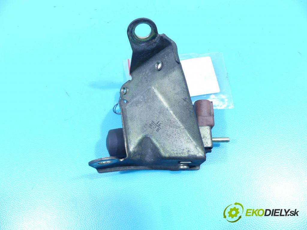 Toyota Corolla E12 2001-2009 2.0 D4D 90 HP manual 66 kW 1995 cm3 5- ventil podtlaku 25860-64140 (Ventily)