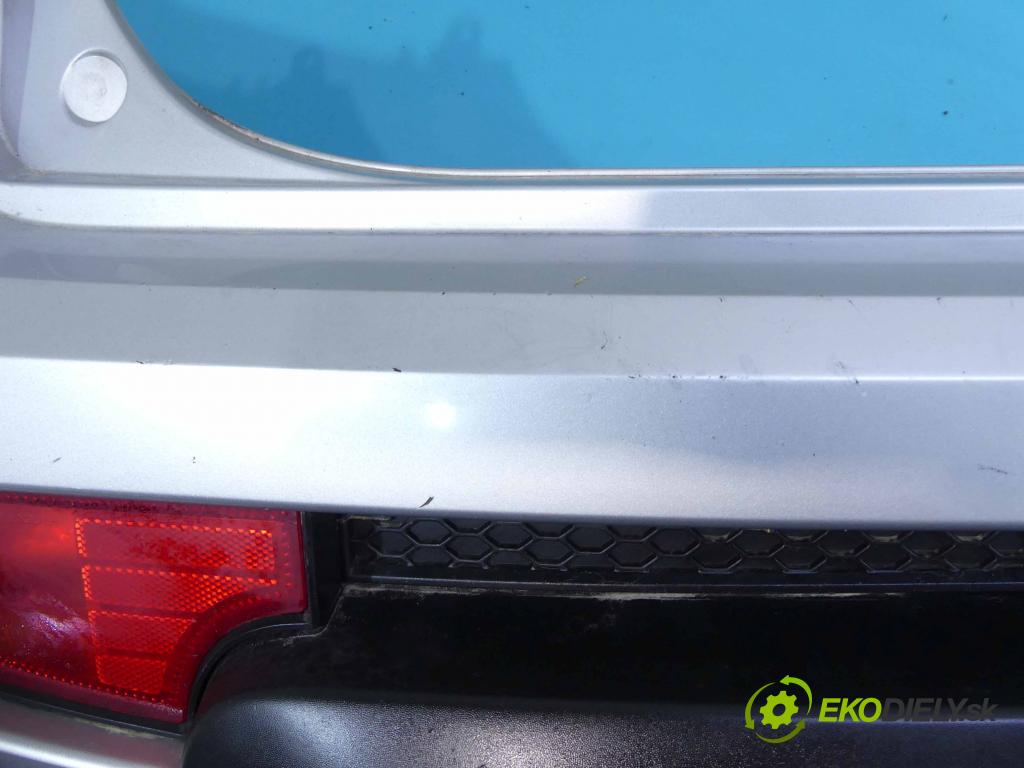 Kia Soul I 2008-2013 1.6 16v 126 hp manual 93 kW 1591 cm3 5- nárazník zadní