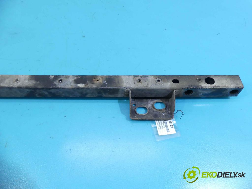 Fiat Doblo II 2010- 2.0 jtd 135 hp manual 99 kW 1956 cm3 5- stěna přední  (Výztuhy přední)