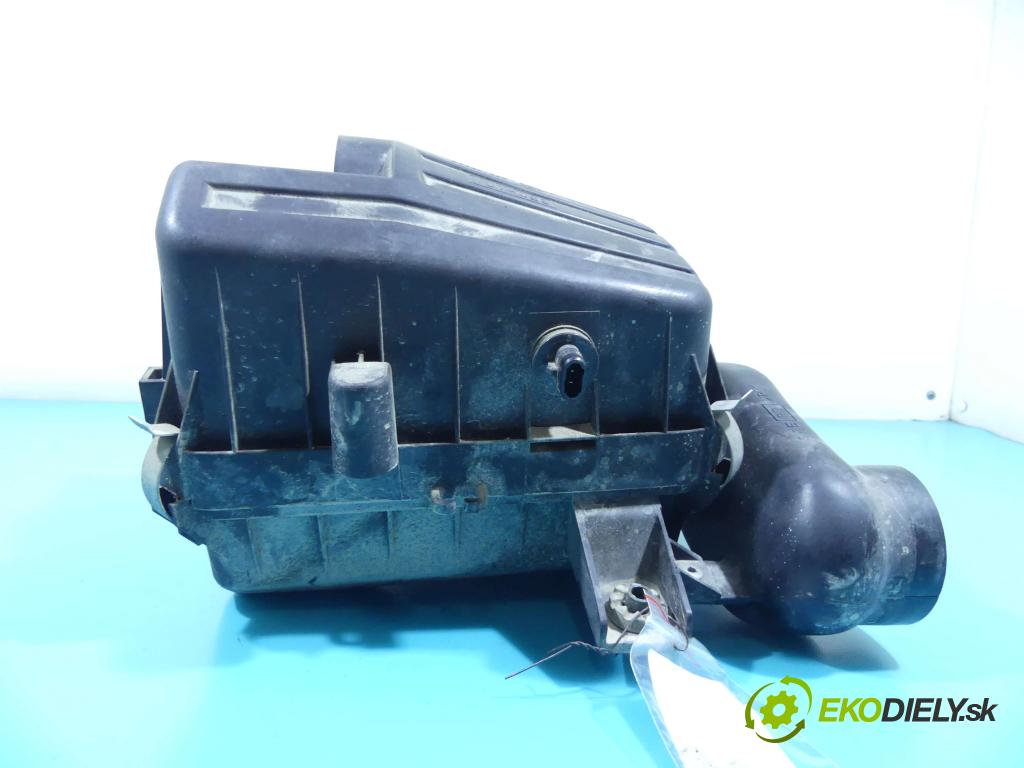 Suzuki Grand Vitara I 1998-2005 2.0 16v 128 HP manual 94 kW 1995 cm3 3- obal filtra vzduchu  (Obaly filtrov vzduchu)