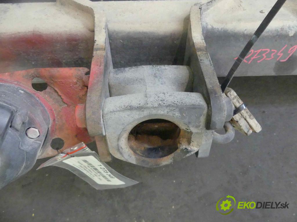 Suzuki Grand Vitara I 1998-2005 2.0 16v 128 hp manual 94 kW 1995 cm3 3- oko tažné