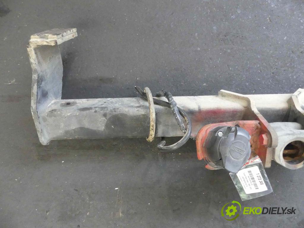 Suzuki Grand Vitara I 1998-2005 2.0 16v 128 hp manual 94 kW 1995 cm3 3- oko tažné