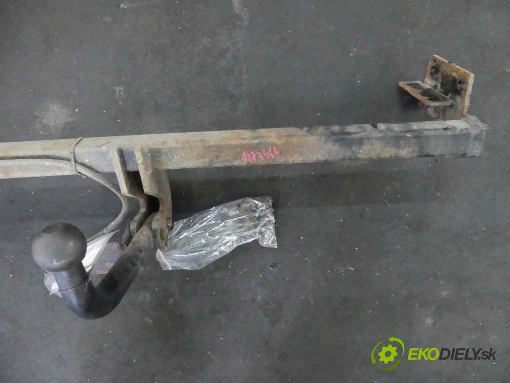 Kia Soul I 2008-2013 1.6 16v 126 hp manual 93 kW 1591 cm3 5- oko tažné