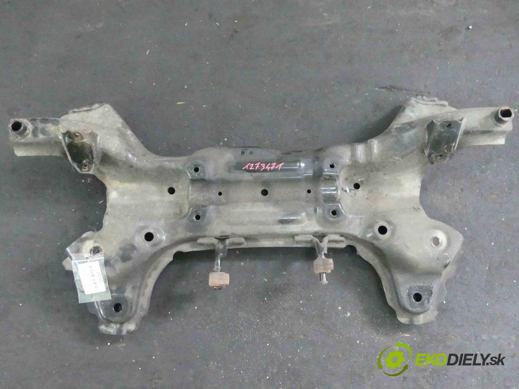 Kia Soul I 2008-2013 1.6 16v 126 hp manual 93 kW 1591 cm3 5- výztuha motoru 