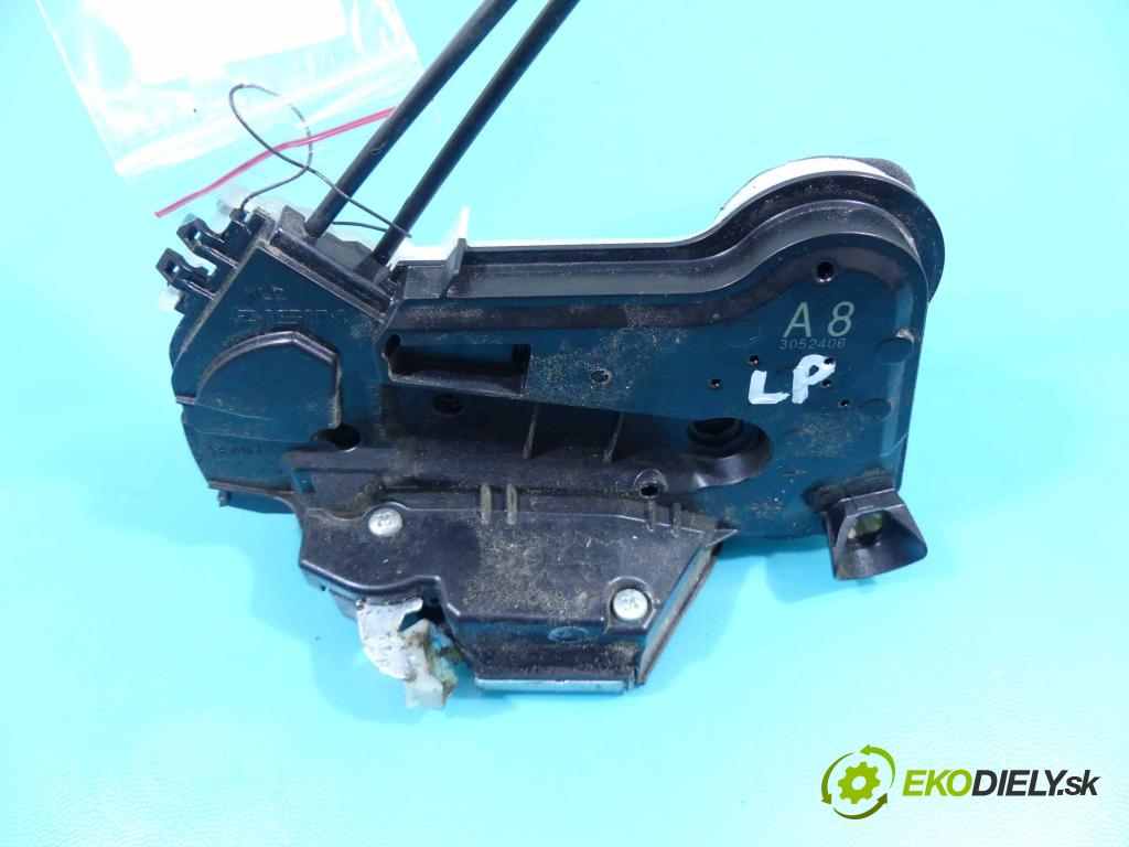 Toyota Corolla E16/E18  2013-2019 1.6 16v 132 hp manual 97 kW 1598 cm3 4- zámek přední levý