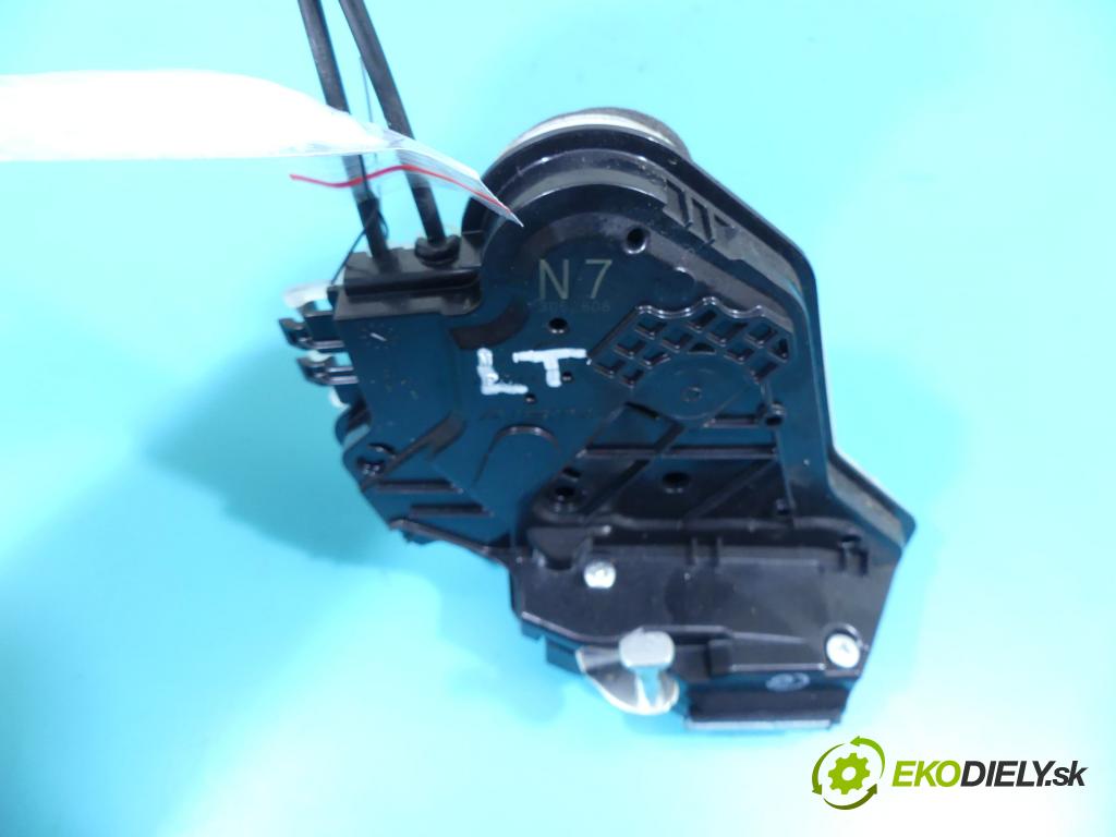 Toyota Corolla E16/E18  2013-2019 1.6 16v 132 hp manual 97 kW 1598 cm3 4- zámek zadní levý N7
