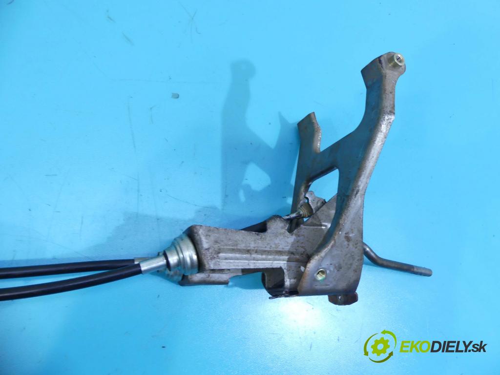 Citroen Jumpy 1994-2006 1.9d 69KM manual 51 kW 1868 cm3 5- Páka: Změny: stupeň,rýchlosť  (Rýchlostné páky / kulisy)