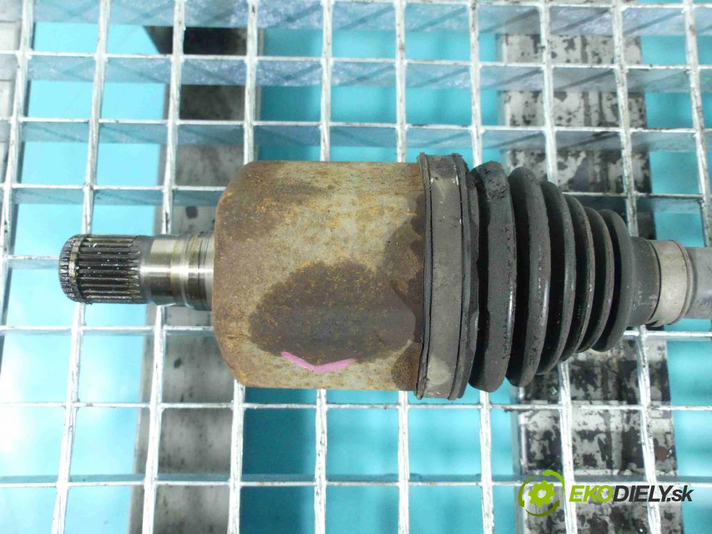 Volvo S60 I 2000-2010 2.4 D5 185 HP automatic 136 kW 2401 cm3 4- poloos ľavé P30783090 (Poloosy)