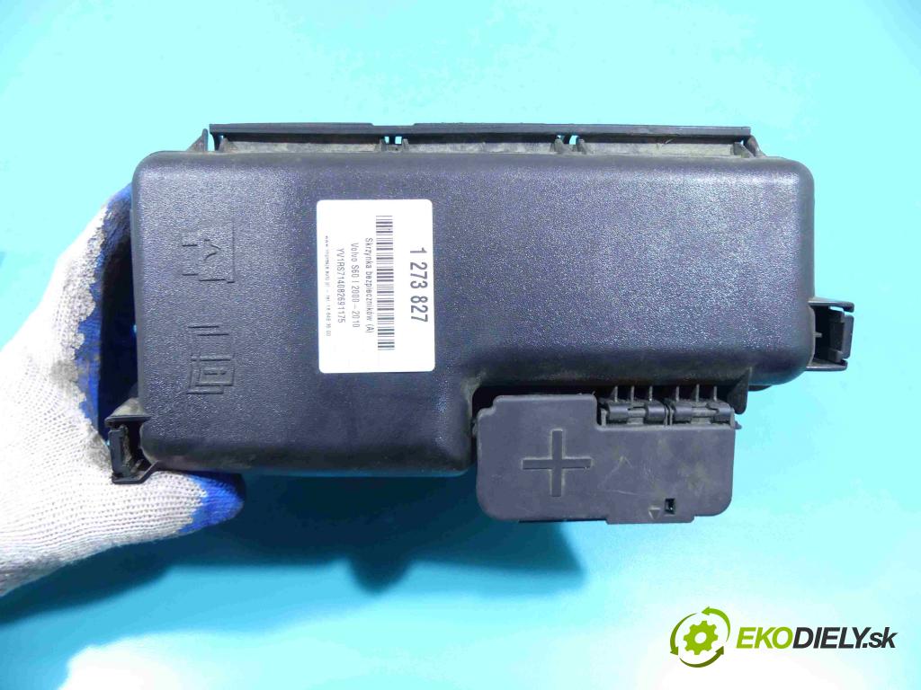Volvo S60 I 2000-2010 2.4 D5 185 hp automatic 136 kW 2401 cm3 4- skříňka pojistková 30797010 (Pojistkové skříňky)