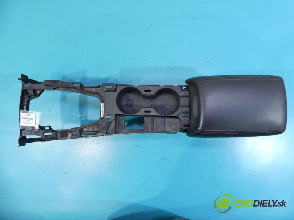 Chevrolet Malibu IV 2011-2016 2.0 LCDi: 160 HP manual 118 kW 1956 cm3 4- operadlo 22885081 (Lakťové opierky)