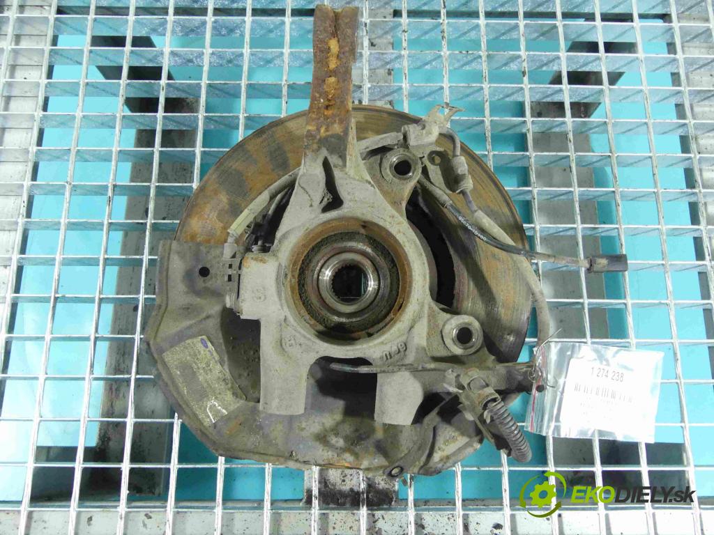 Kia Carens III  2006-2013 2.0 crdi 140 HP manual 103 kW 1991 cm3 5- náboj pravé  (Náboje)