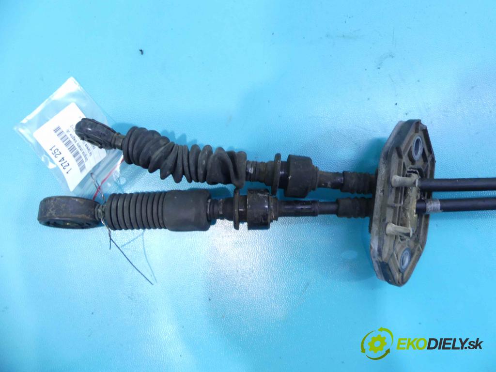 Kia Carens III  2006-2013 2.0 crdi 140 HP manual 103 kW 1991 cm3 5- Páka: Změny: stupeň,rýchlosť 43700-1DXXX (Rýchlostné páky / kulisy)