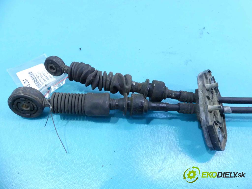 Kia Carens III  2006-2013 2.0 crdi 140 HP manual 103 kW 1991 cm3 5- Páka: Změny: stupeň,rýchlosť 43700-1DXXX (Rýchlostné páky / kulisy)