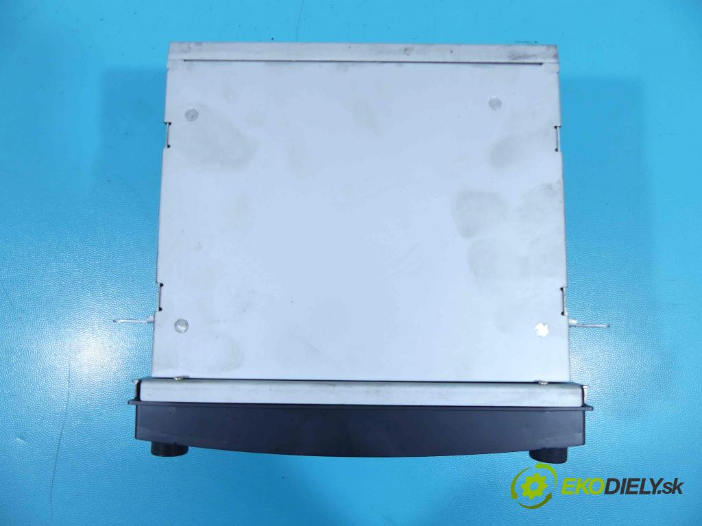 Kia Carens III  2006-2013 2.0 crdi 140 HP manual 103 kW 1991 cm3 5- Radio