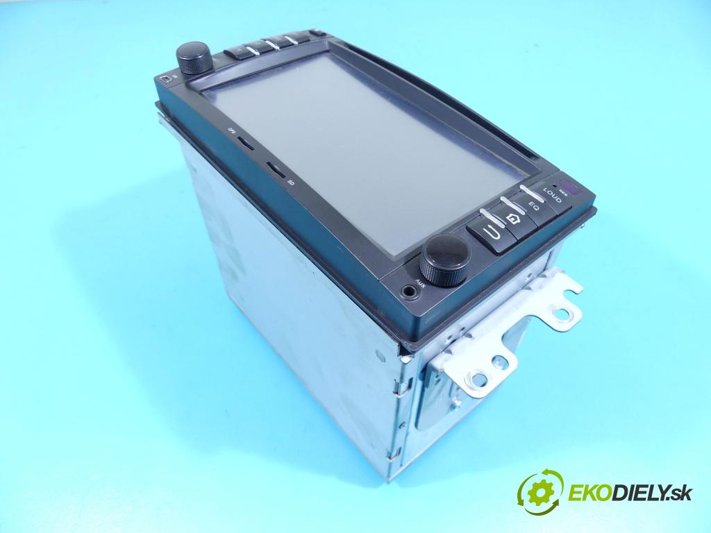Kia Carens III  2006-2013 2.0 crdi 140 HP manual 103 kW 1991 cm3 5- Radio