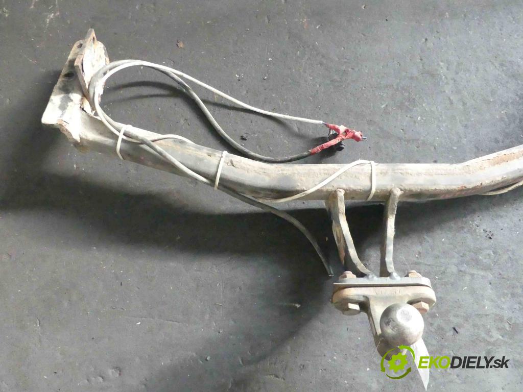 Kia Carens III  2006-2013 2.0 crdi 140 hp manual 103 kW 1991 cm3 5- oko tažné