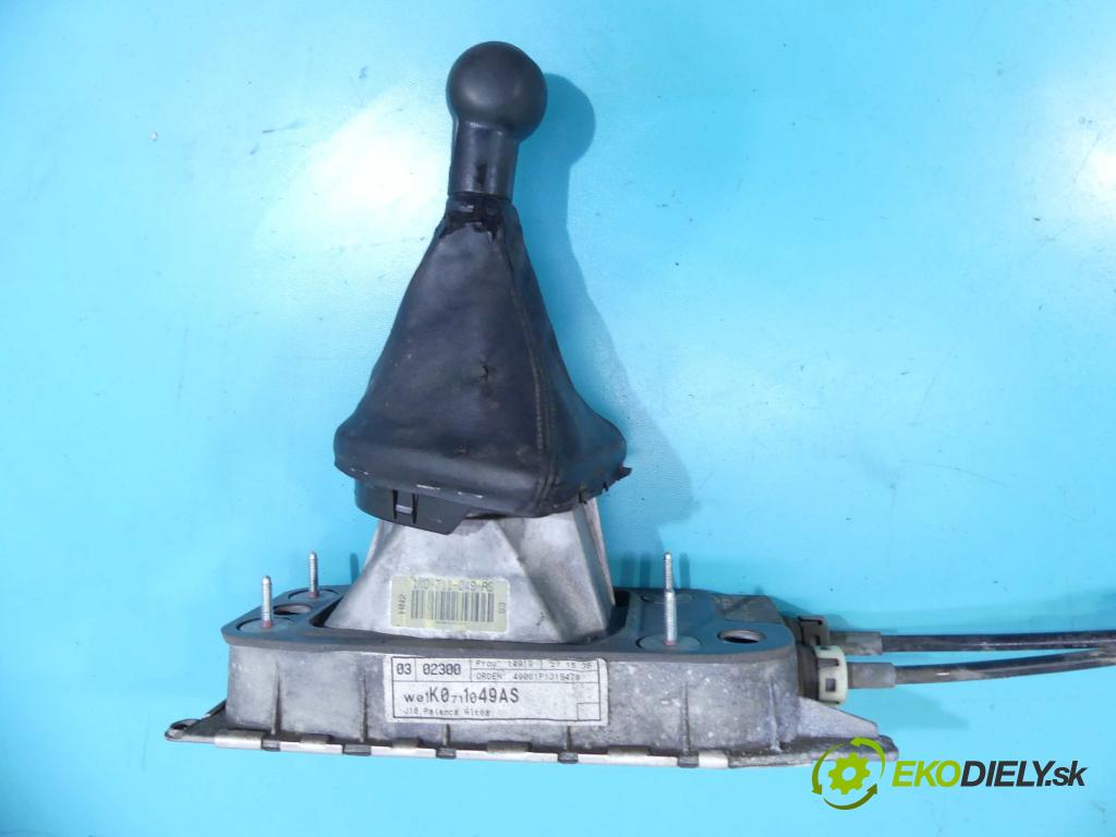 Seat Leon II 2005-2012 1.9 tdi 105 HP manual 77 kW 1896 cm3 5- Páka: Změny: stupeň,rýchlosť 1K0711091A (Rýchlostné páky / kulisy)