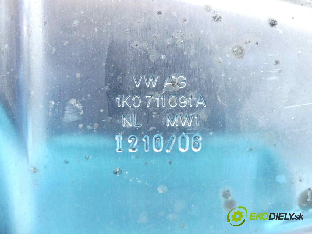 Seat Leon II 2005-2012 1.9 tdi 105 HP manual 77 kW 1896 cm3 5- Páka: Změny: stupeň,rýchlosť 1K0711091A (Rýchlostné páky / kulisy)