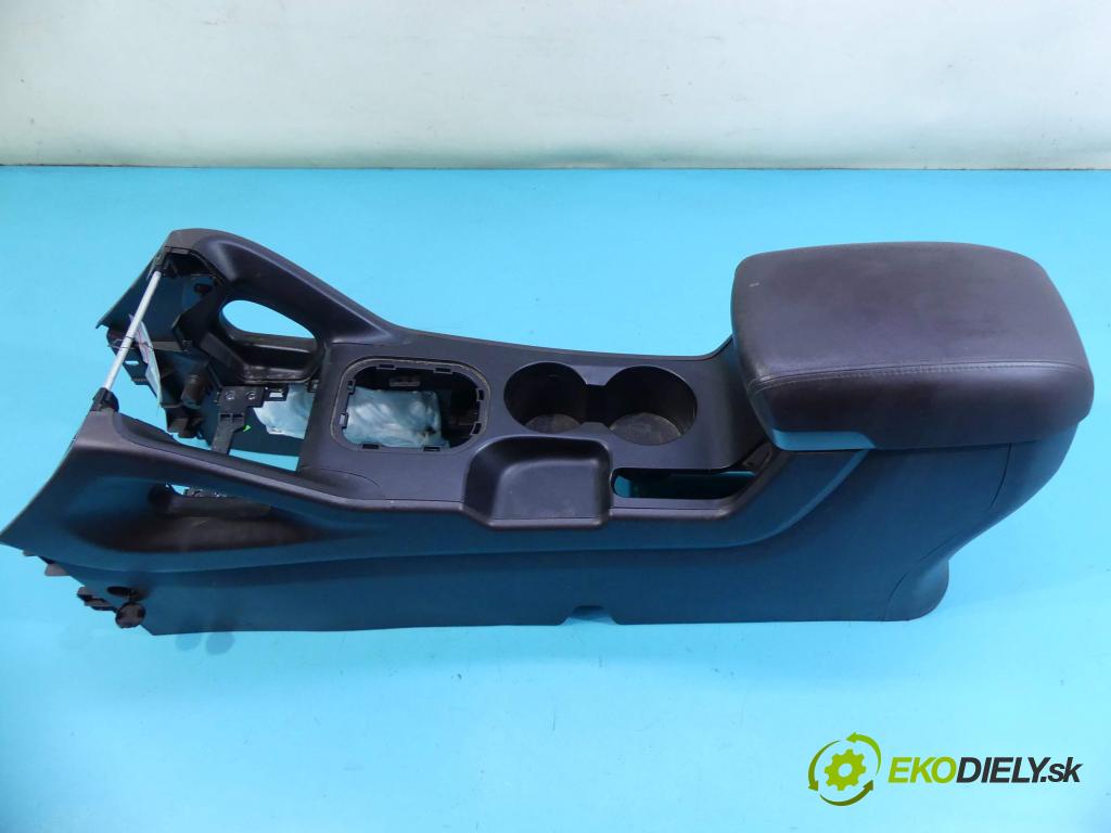 Hyundai Ix35 1.7 crdi 116 HP manual 85 kW 1685 cm3 5- operadlo 84652-2Y000 (Lakťové opierky)