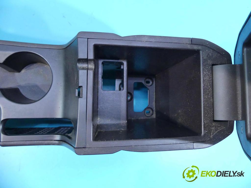 Hyundai Ix35 1.7 crdi 116 HP manual 85 kW 1685 cm3 5- operadlo 84652-2Y000 (Lakťové opierky)