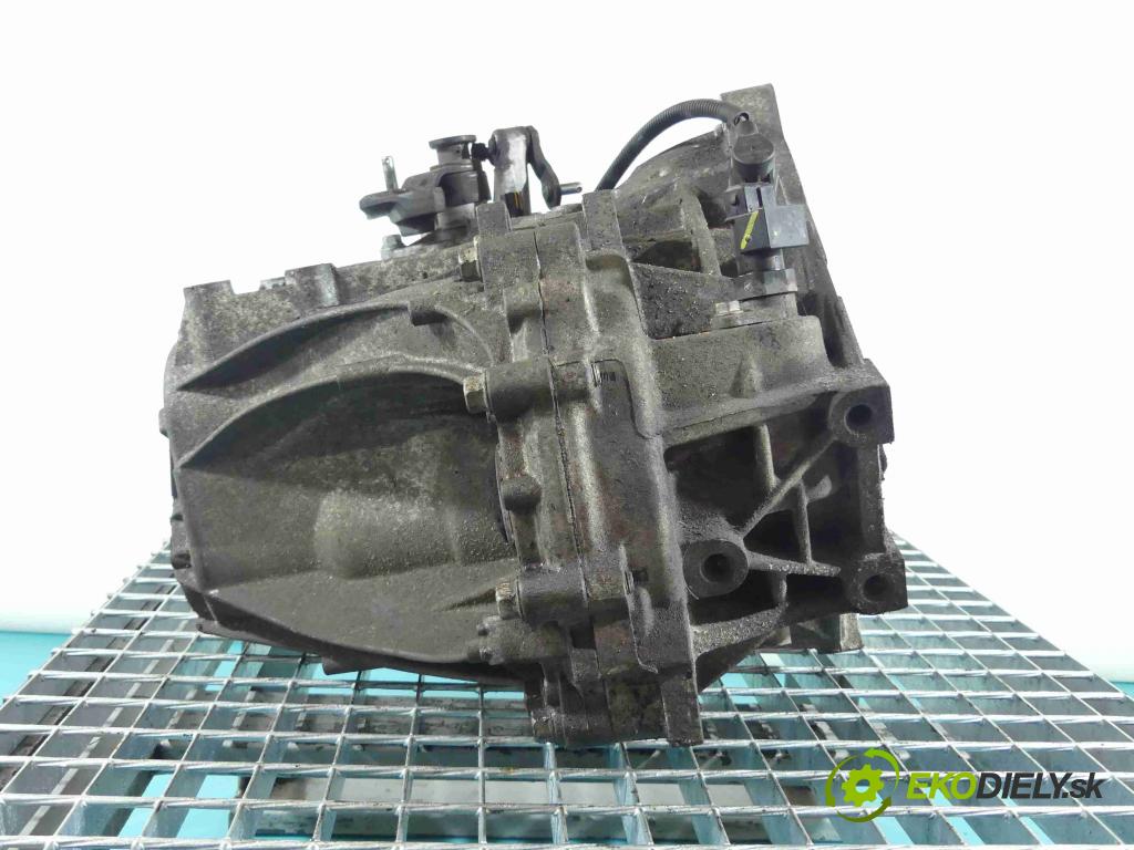 Hyundai Ix35 1.7 crdi 116 HP manual 85 kW 1685 cm3 5- prevodovka stupeň,rýchlosť manual WCJ6