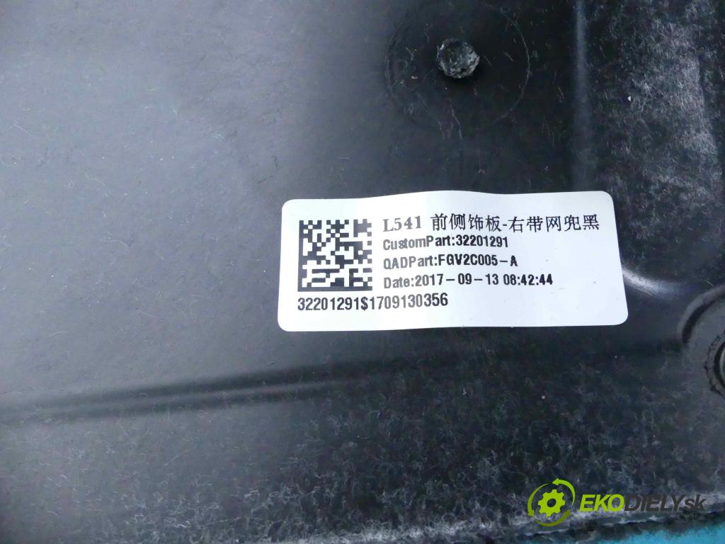 Volvo S90 2016- 2.0 T5 254KM automatic 187 kW 1969 cm3 4- operadlo 32201291 (Lakťové opierky)