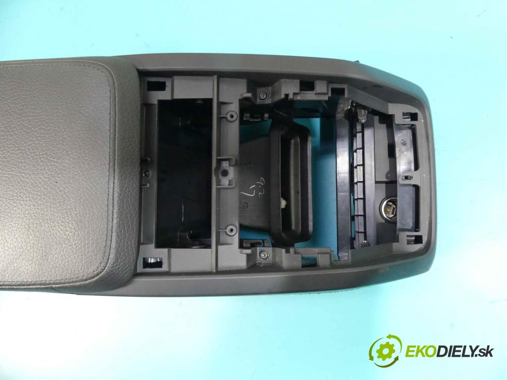 Volvo S90 2016- 2.0 T5 254KM automatic 187 kW 1969 cm3 4- operadlo 32201291 (Lakťové opierky)