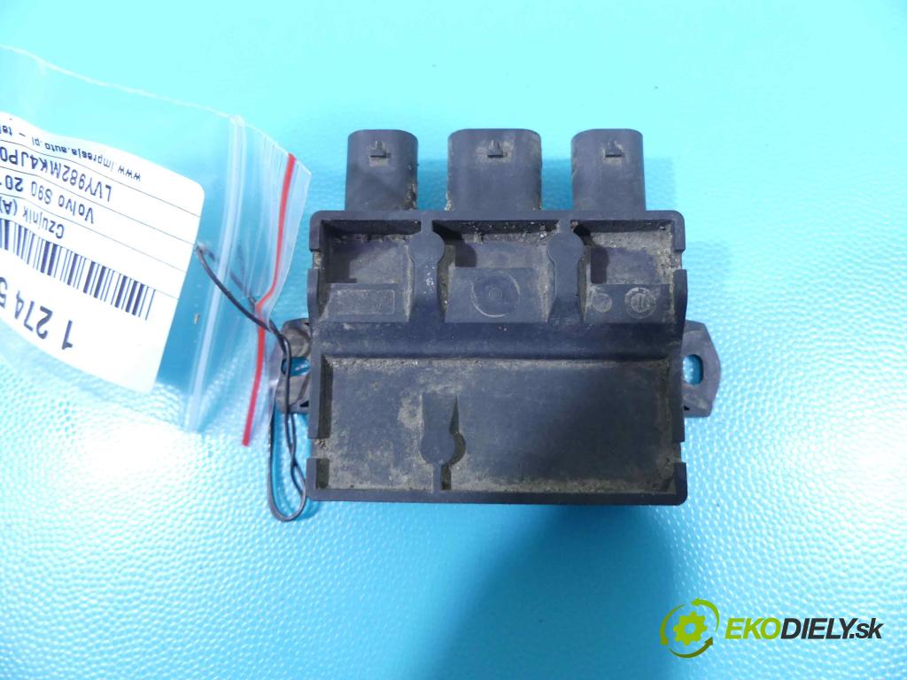 Volvo S90 2016- 2.0 T5 254KM automatic 187 kW 1969 cm3 4- modul riadiaca jednotka 96550-100 (Ostatné)