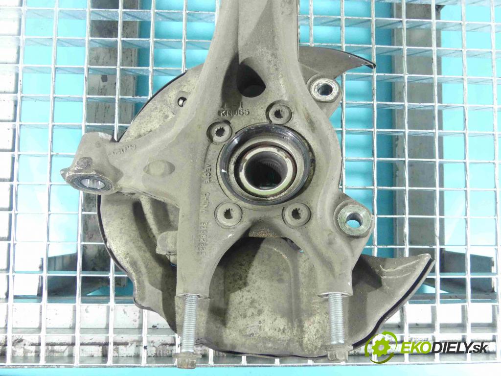 Volvo S90 2016- 2.0 T5 254KM automatic 187 kW 1969 cm3 4- náboj ľavé 31682225 (Náboje)